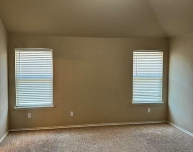 3504 Frederick Drive - Photo Thumbnail 15