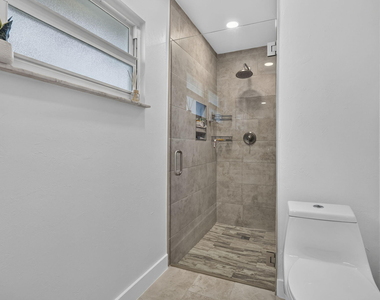 1390 Pine Valley Drive - Photo Thumbnail 33