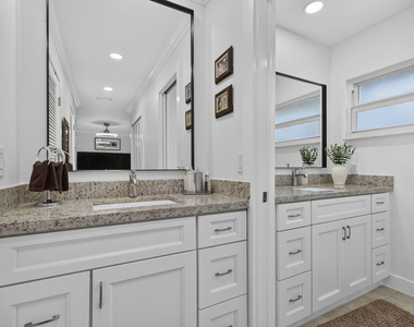 1390 Pine Valley Drive - Photo Thumbnail 16