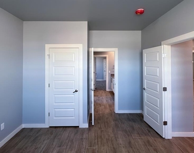 17640 Natalie Court - Photo Thumbnail 32