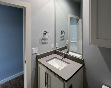 17640 Natalie Court - Photo Thumbnail 4