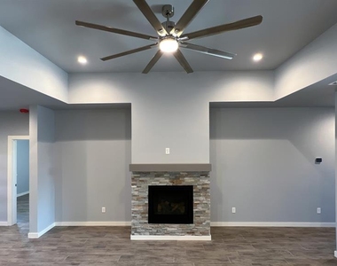 17640 Natalie Court - Photo Thumbnail 7