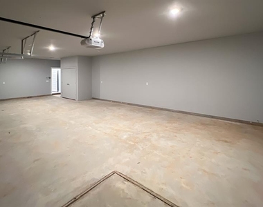 17640 Natalie Court - Photo Thumbnail 29