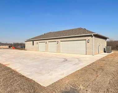 17640 Natalie Court - Photo Thumbnail 46