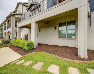 2537 Mccart Avenue - Photo Thumbnail 1