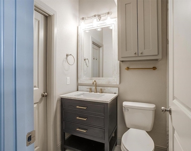 2537 Mccart Avenue - Photo Thumbnail 15