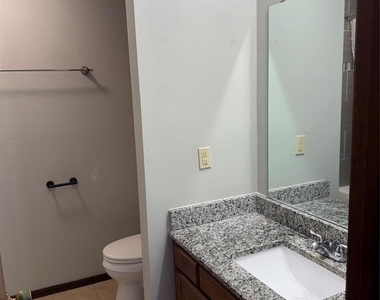 8617 N Eagle Lane - Photo Thumbnail 18