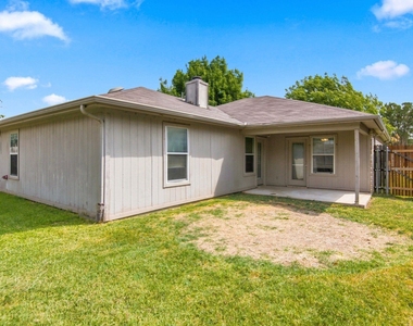 6313 Glen Knoll Drive - Photo Thumbnail 29