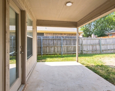 6313 Glen Knoll Drive - Photo Thumbnail 27