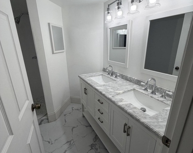 17340 W Boca Club Boulevard - Photo Thumbnail 12