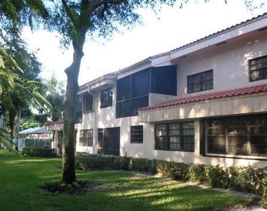 17340 W Boca Club Boulevard - Photo Thumbnail 17