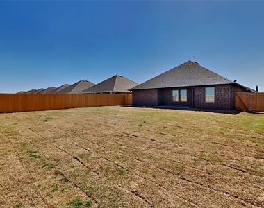 9101 Nw 127th Terrace - Photo Thumbnail 15