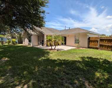 3882 Sw Chaffin Street - Photo Thumbnail 18