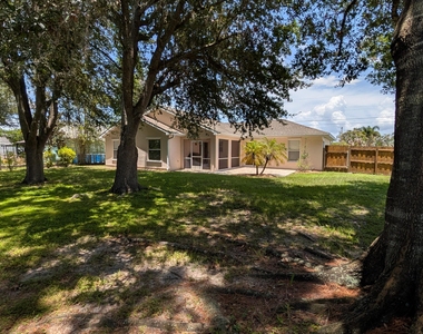 3882 Sw Chaffin Street - Photo Thumbnail 17