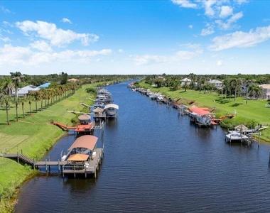 165 Se Osprey Ridge - Photo Thumbnail 5