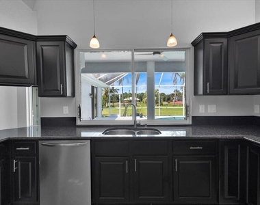 165 Se Osprey Ridge - Photo Thumbnail 18