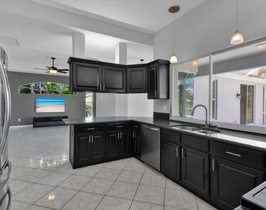 165 Se Osprey Ridge - Photo Thumbnail 19
