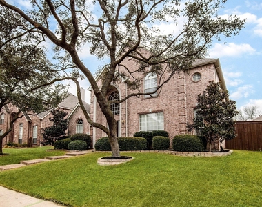 3417 Burnet Drive - Photo Thumbnail 2