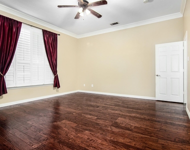 3417 Burnet Drive - Photo Thumbnail 15