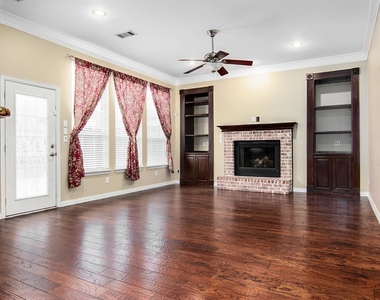 3417 Burnet Drive - Photo Thumbnail 10