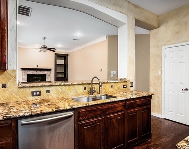 3417 Burnet Drive - Photo Thumbnail 7