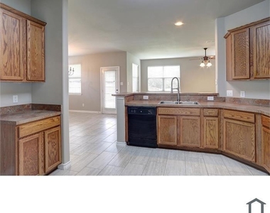 1709 Duck Cove Drive - Photo Thumbnail 8