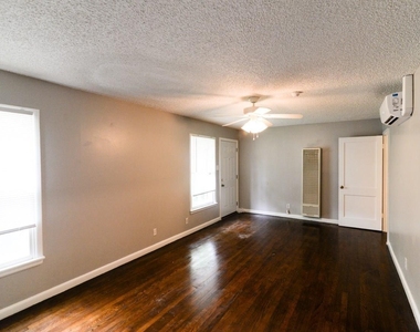 10433 Fern Drive - Photo Thumbnail 4