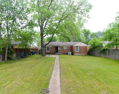 10433 Fern Drive - Photo Thumbnail 12