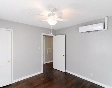 10433 Fern Drive - Photo Thumbnail 8