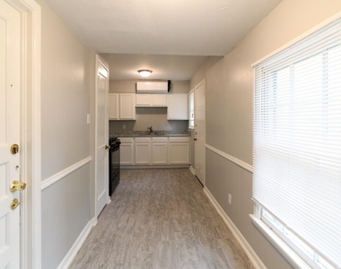 10433 Fern Drive - Photo Thumbnail 6