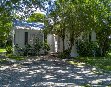1837 22nd Avenue - Photo Thumbnail 38
