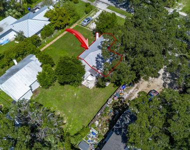 1837 22nd Avenue - Photo Thumbnail 47