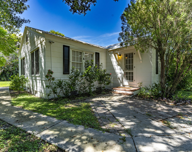1837 22nd Avenue - Photo Thumbnail 5