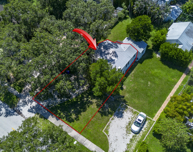 1837 22nd Avenue - Photo Thumbnail 43