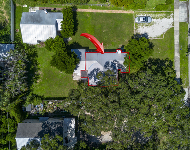 1837 22nd Avenue - Photo Thumbnail 1