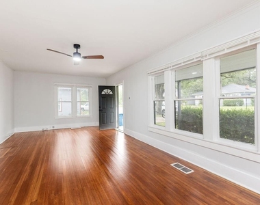 1025 W Walker Street - Photo Thumbnail 37