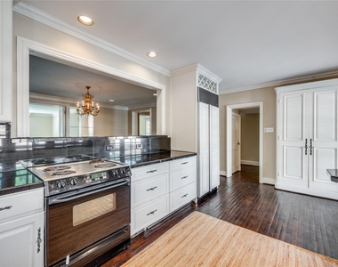 4520 Westway Avenue - Photo Thumbnail 11