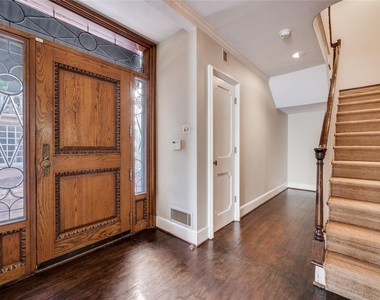 4520 Westway Avenue - Photo Thumbnail 3