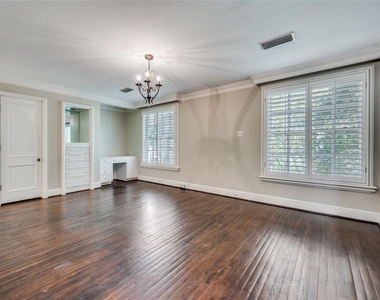 4520 Westway Avenue - Photo Thumbnail 19