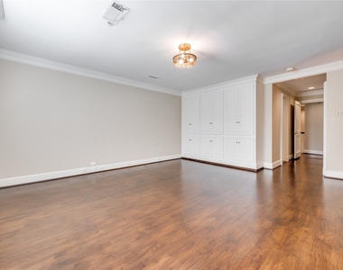 4520 Westway Avenue - Photo Thumbnail 15