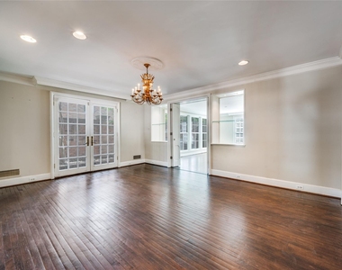 4520 Westway Avenue - Photo Thumbnail 7