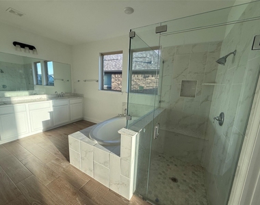 1905 Pecos Drive - Photo Thumbnail 20