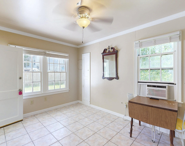 1837 22nd Avenue - Photo Thumbnail 8