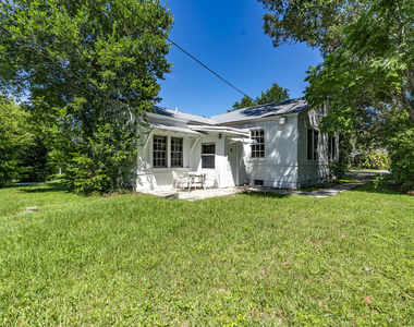 1837 22nd Avenue - Photo Thumbnail 3