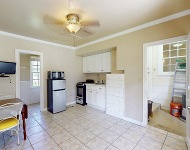 1837 22nd Avenue - Photo Thumbnail 6