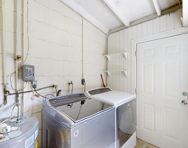 1837 22nd Avenue - Photo Thumbnail 19