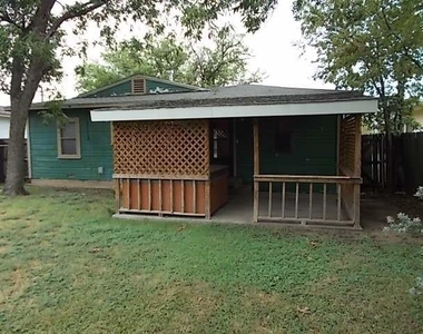 1317 Portland Avenue - Photo Thumbnail 8