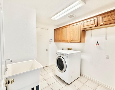 4525 Reunion Drive - Photo Thumbnail 19