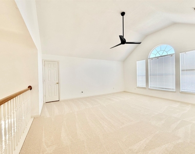 4525 Reunion Drive - Photo Thumbnail 32