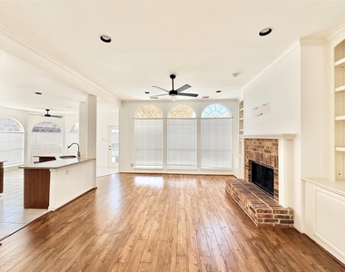 4525 Reunion Drive - Photo Thumbnail 7